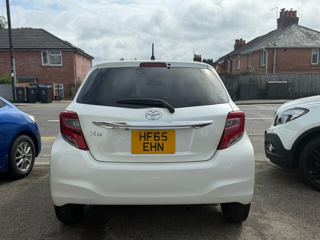 Toyota Vitz Hatchback White #6