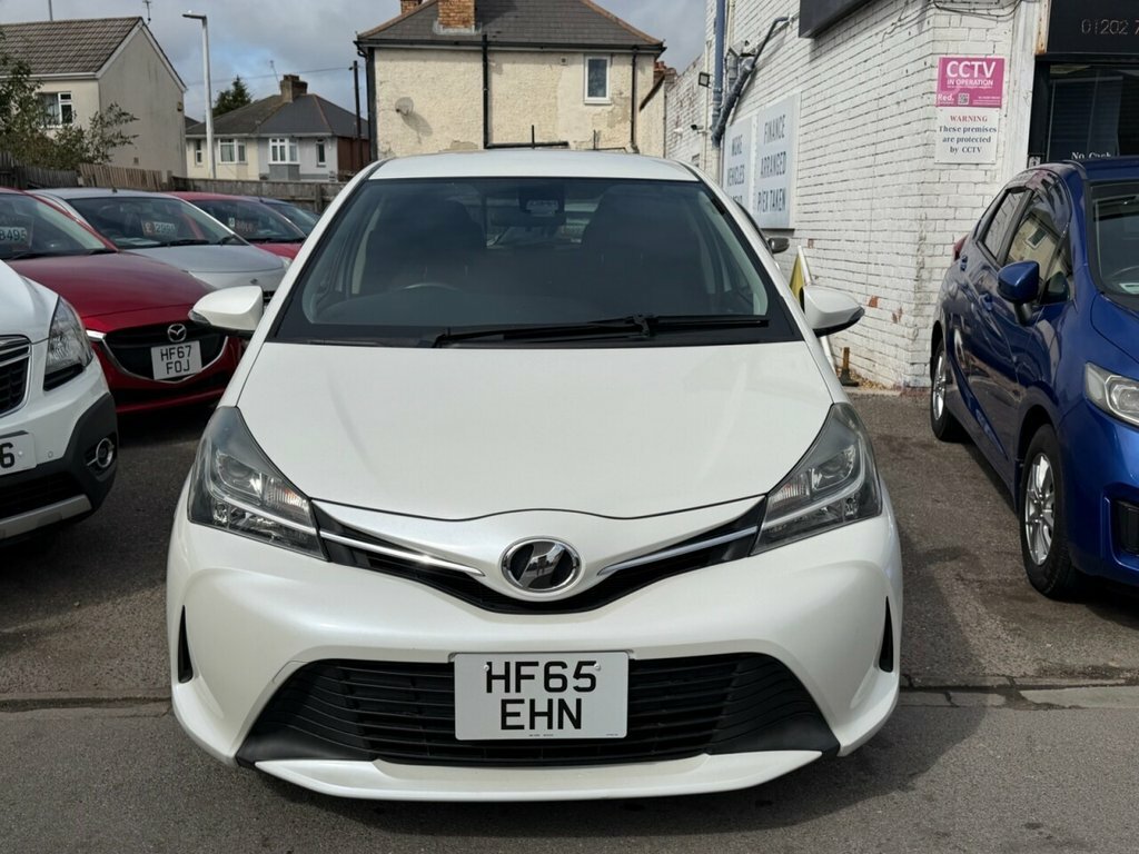 Toyota Vitz Hatchback White #2