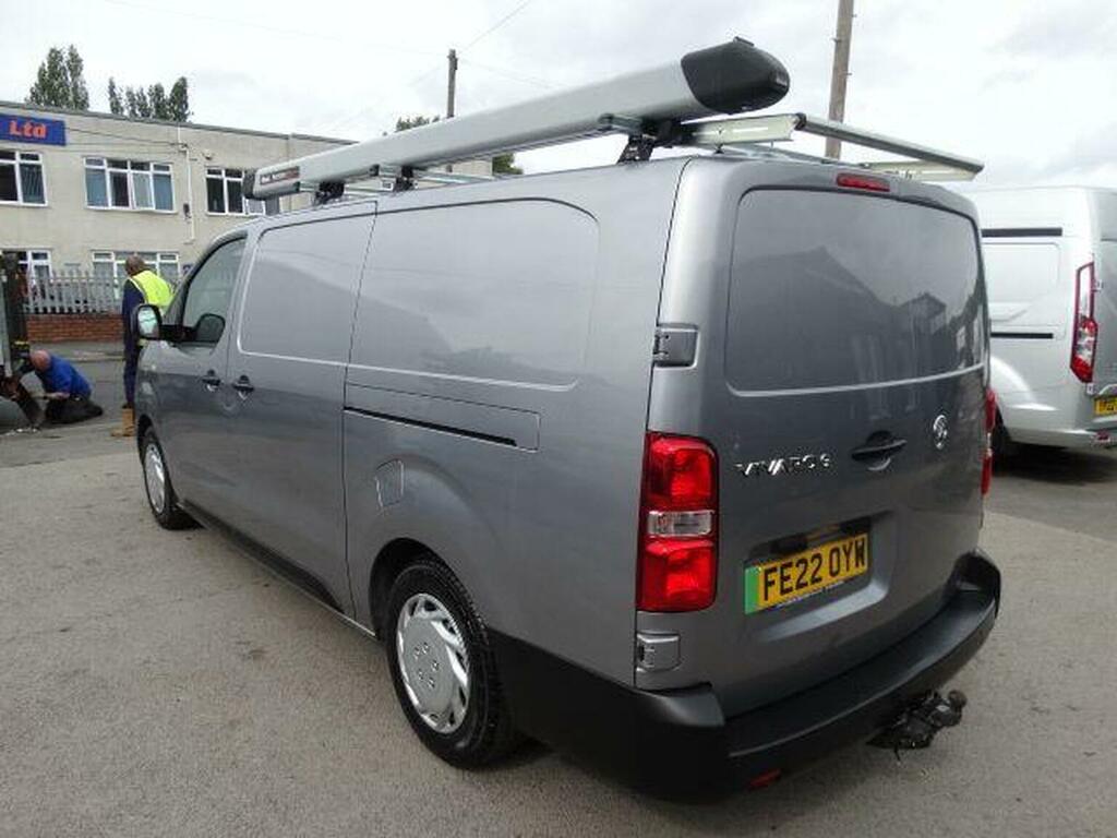 Vauxhall Vivaro 3100 75Kwh Dynamic L2 H1 6Dr 7.4Kw Charger Grey #6