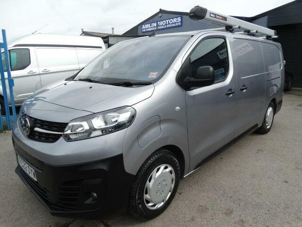 Vauxhall Vivaro 3100 75Kwh Dynamic L2 H1 6Dr 7.4Kw Charger Grey