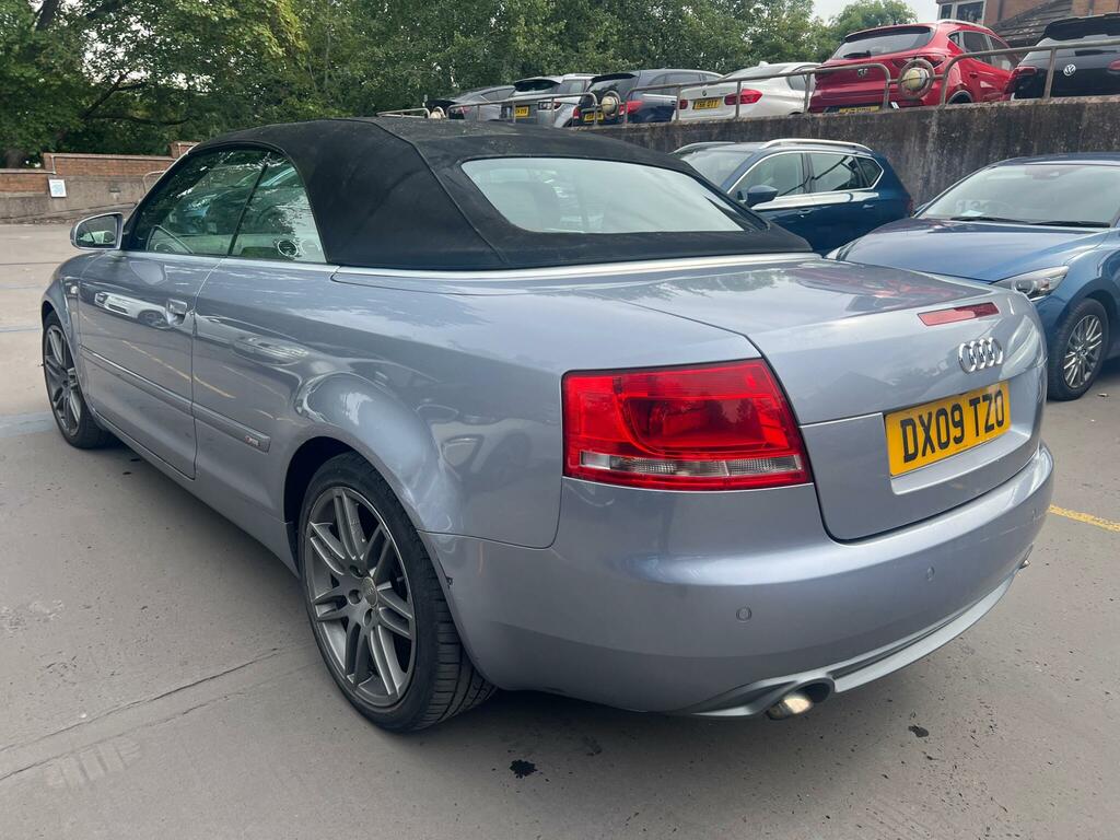 Audi A4 Cabriolet 2.0 Tdi S Line Silver #4