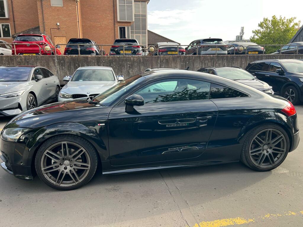 Audi TT 2.0 Tdi Black Edition Quattro Euro 5 Black #6