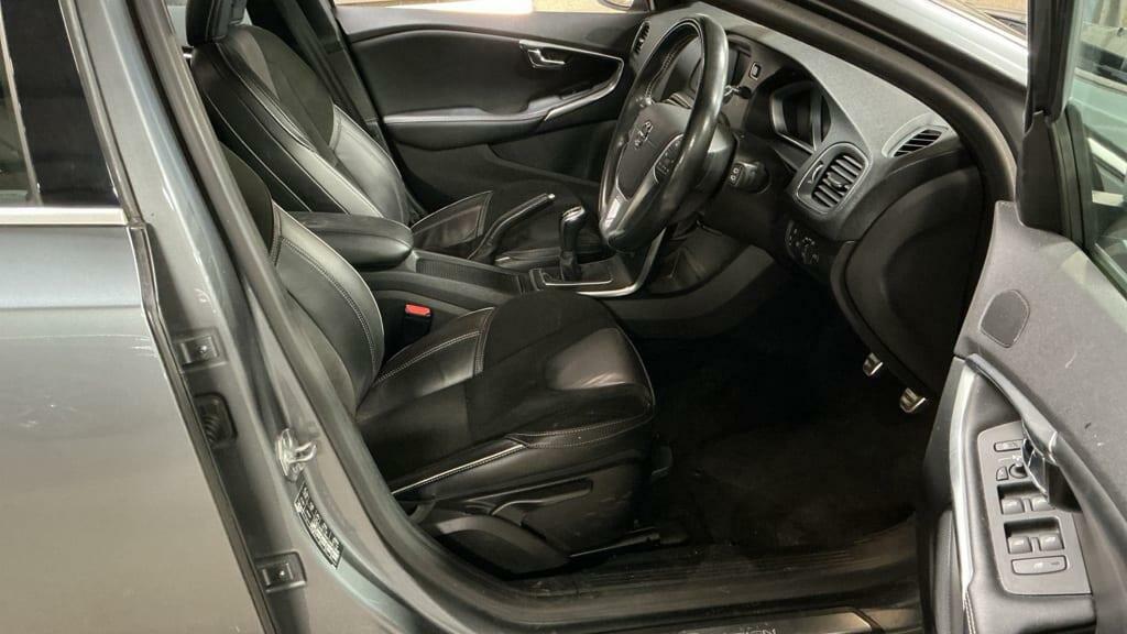 Volvo V40 R-design Grey #6