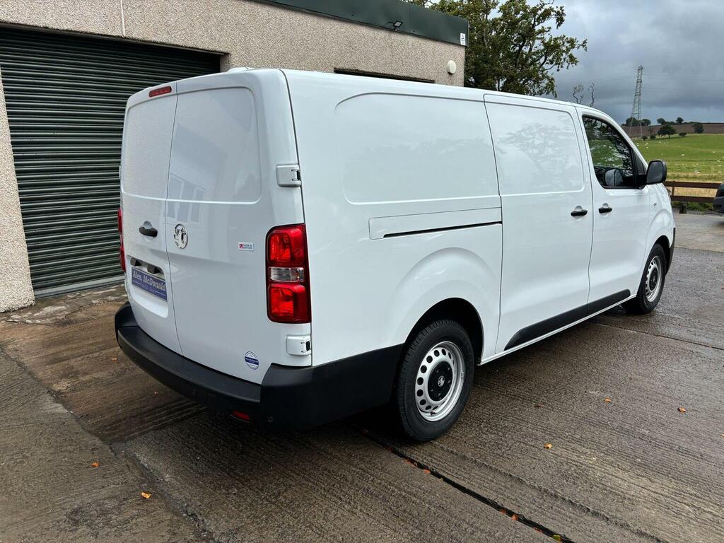 Vauxhall Vivaro 2.0 Turbo D Prime XL Panel Van Lwb Euro 6 6Dr White #3