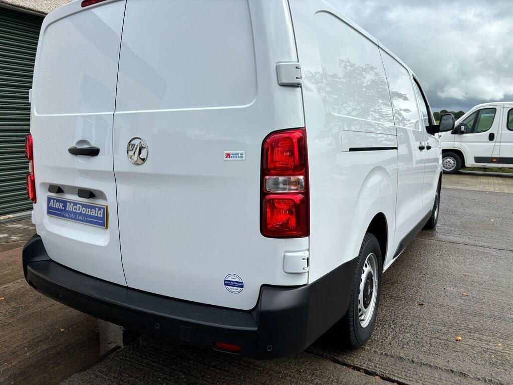 Vauxhall Vivaro 2.0 Turbo D Prime XL Panel Van Lwb Euro 6 6Dr White #4