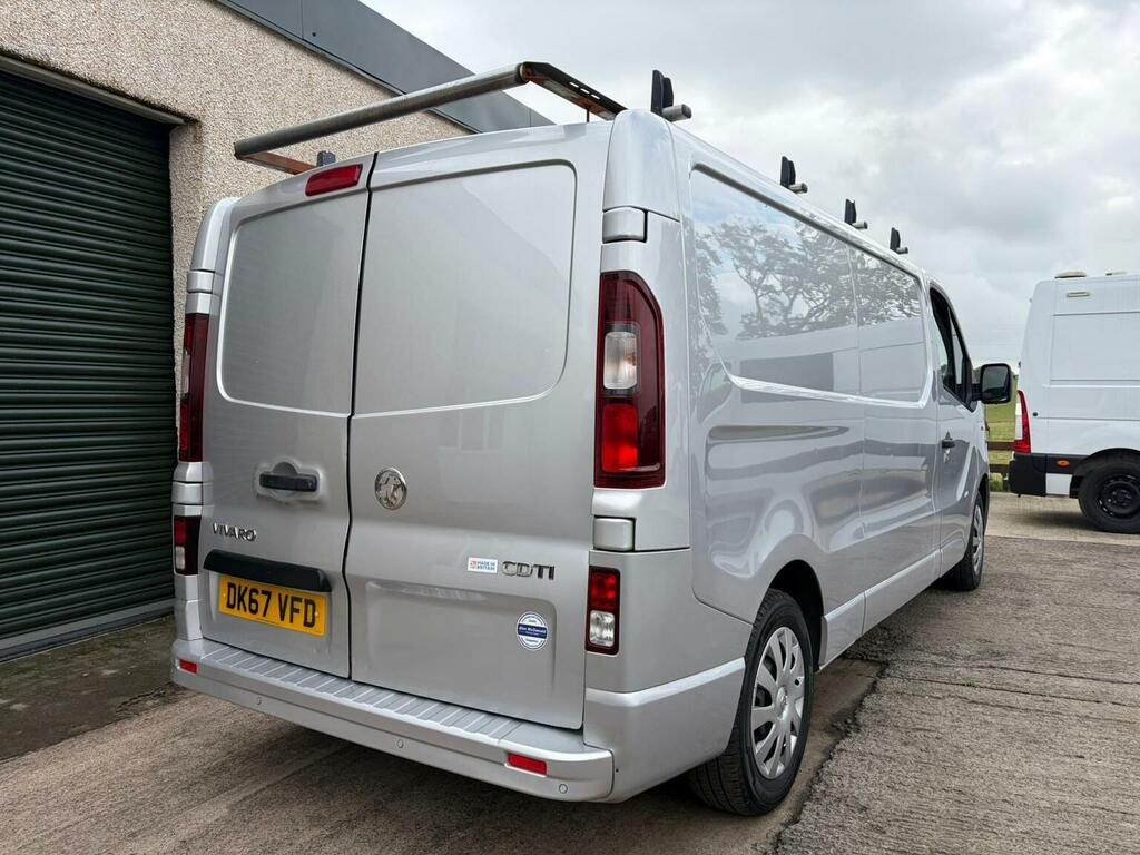 Vauxhall Vivaro 1.6 Cdti 2900 Sportive L2 H1 Euro 6 Silver #4