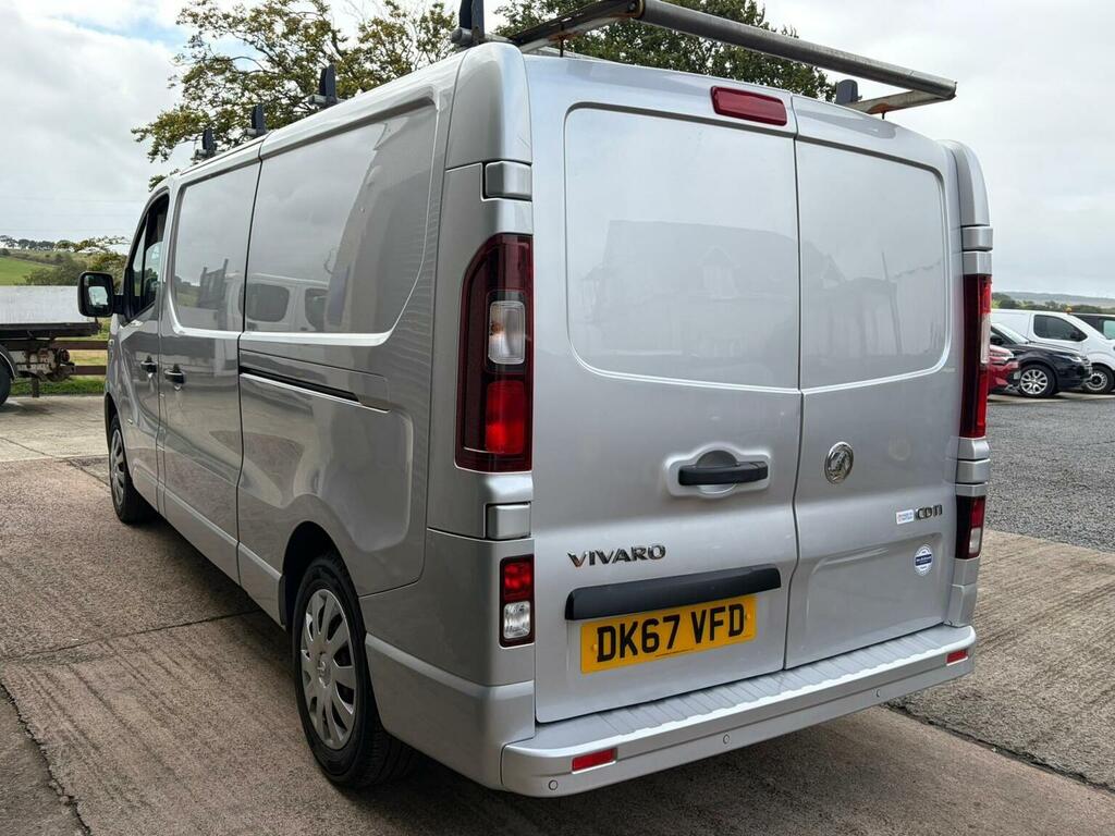 Vauxhall Vivaro 1.6 Cdti 2900 Sportive L2 H1 Euro 6 Silver #5