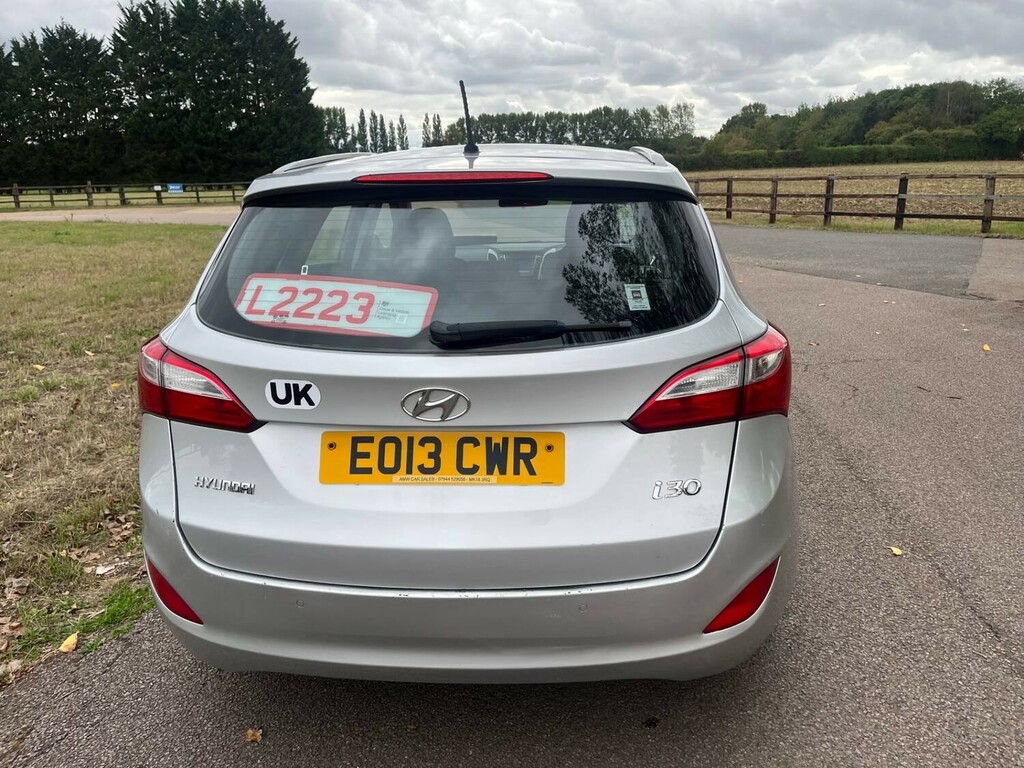 Hyundai I30 1.6 Active Estate Silver #6