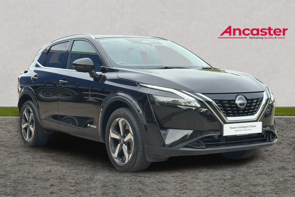 Nissan Qashqai 1.5 E-power N-connecta Glass Roof Black