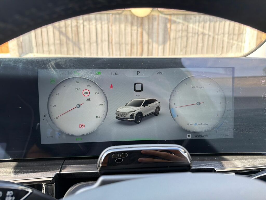 Omoda 5 Petrol Noble White #20