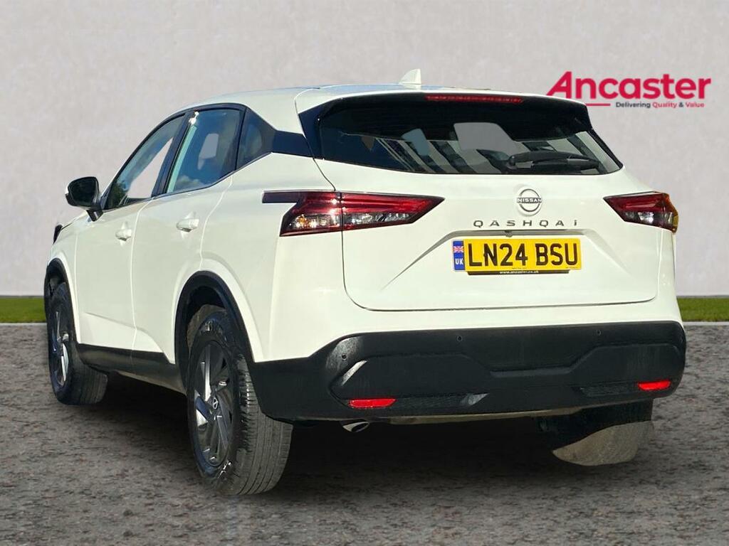 Nissan Qashqai 1.3 Dig-t Mh 158 Acenta Premium Xtronic White #5