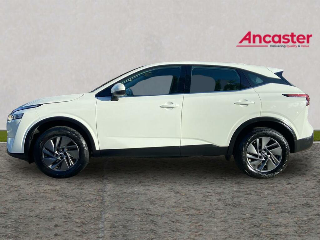 Nissan Qashqai 1.3 Dig-t Mh 158 Acenta Premium Xtronic White #6