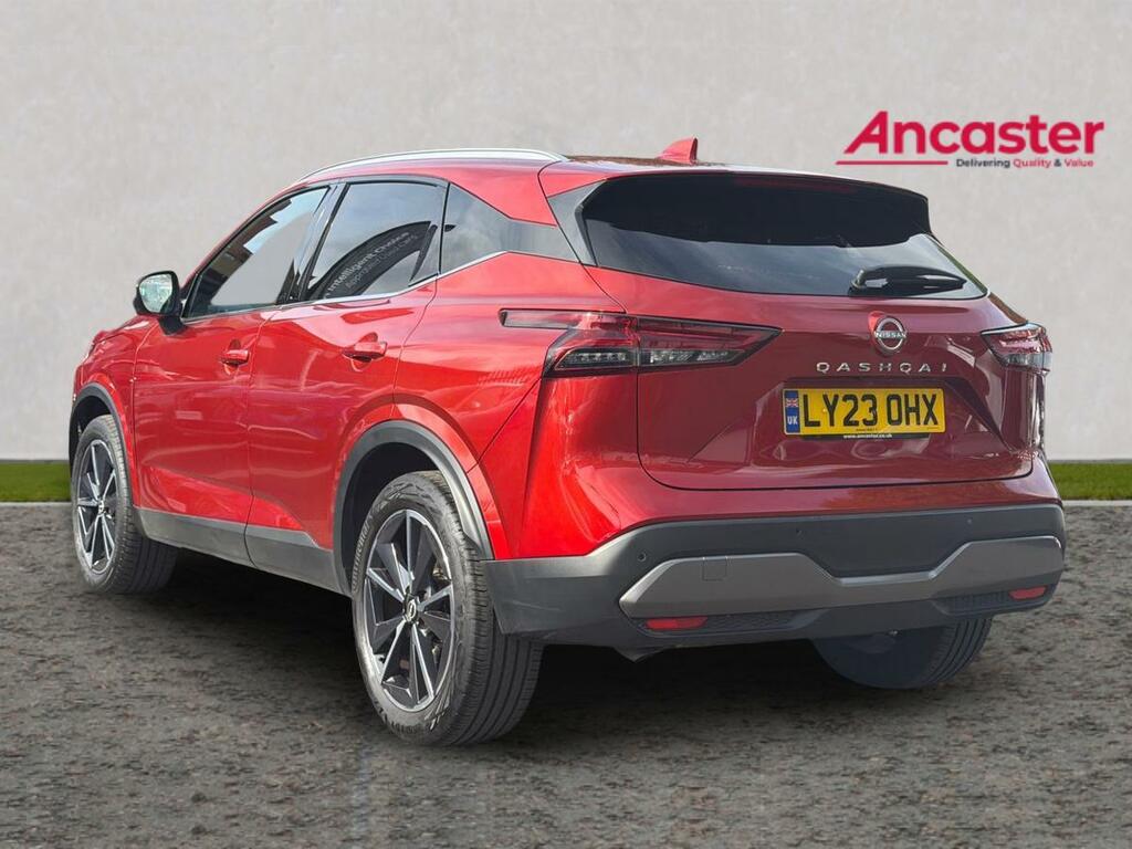 Nissan Qashqai 1.3 Dig-t Mh 158 Tekna Xtronic Red #5