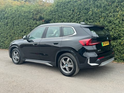 BMW iX1 30 66.5Kwh Xline AP24HTE Black #6