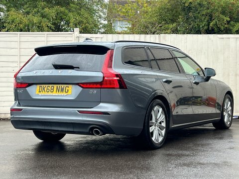 Volvo V60 2.0 D3 Momentum Grey #5