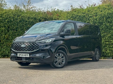 Ford Tourneo Custom Titanium Luxe DP24HFF Black