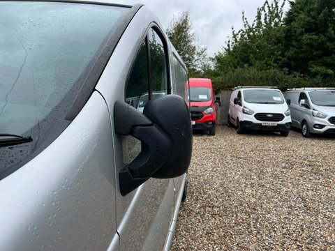 Vauxhall Vivaro Panel Van 2700Cdti Swb Shr Pv Sportive 2009 Silver #17