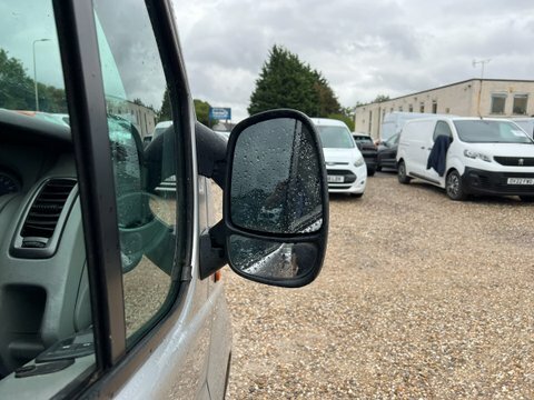Vauxhall Vivaro Panel Van 2700Cdti Swb Shr Pv Sportive 2009 Silver #14