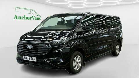 Ford Transit Custom Crew Cab Black
