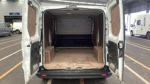 Renault Trafic Lwb L2h1 Low MD22GYF White #5