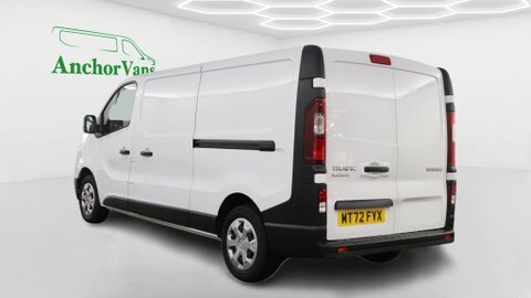 Renault Trafic Sport White #6