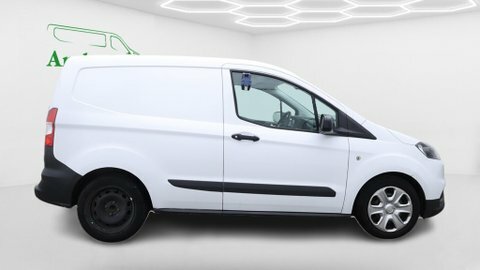 Ford Transit Courier Swb L1h1 White #3