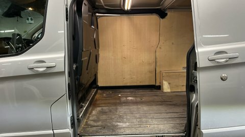 Ford Transit Custom 2.0 Ecoblue 170Ps Low Roof Dcab Limited Van Grey #8