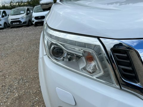 Nissan Navara Tekna Np300  #5