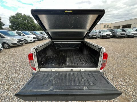 Nissan Navara Tekna Np300  #3