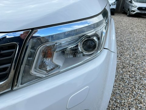 Nissan Navara Tekna Np300  #4