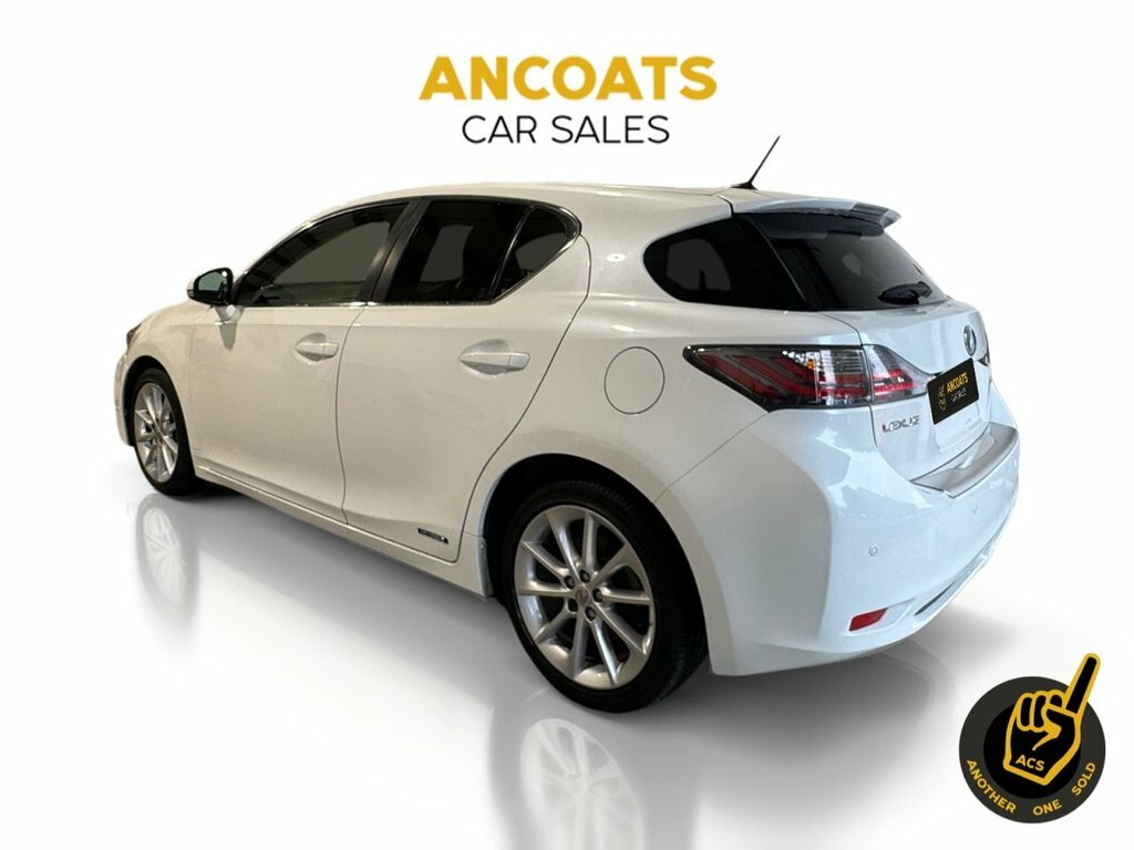 Lexus CT 1.8L Luxury White #3