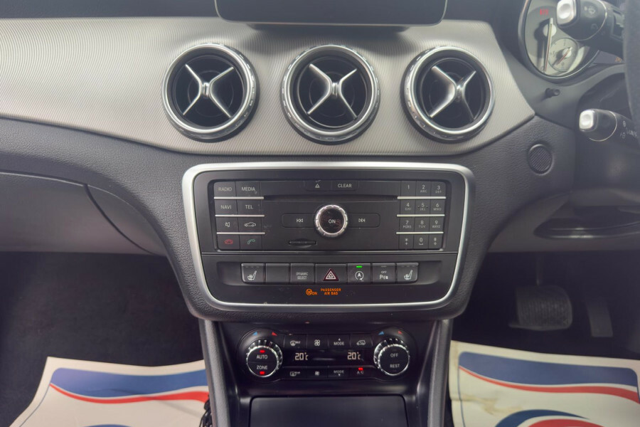 Mercedes-Benz GLA Class Suv Grey #16