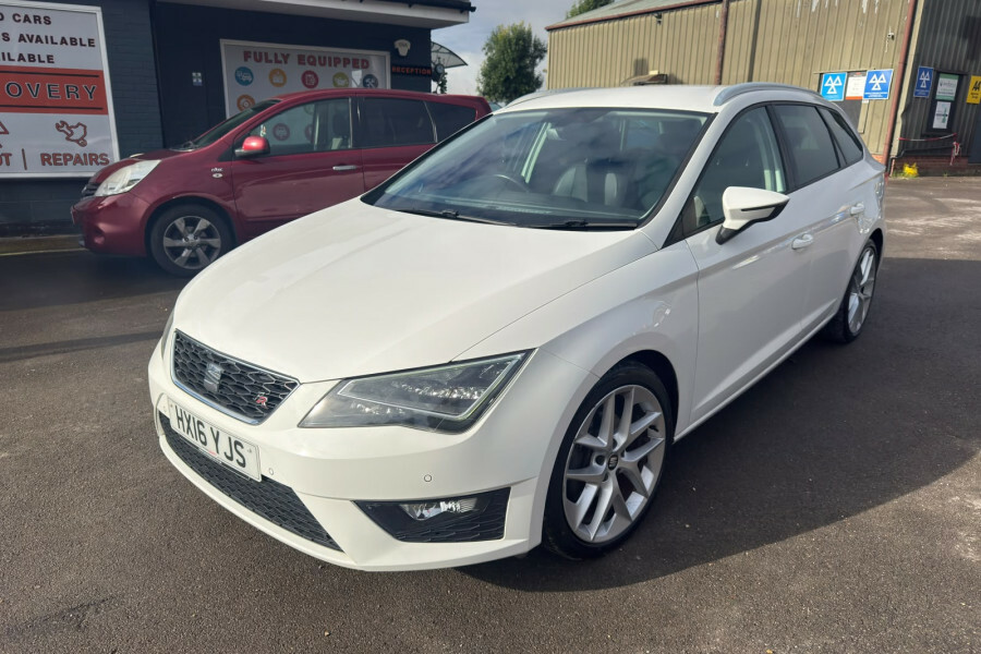 Seat Leon 1.4 Tsi Se Hatchback Euro 6 Ss Red #1