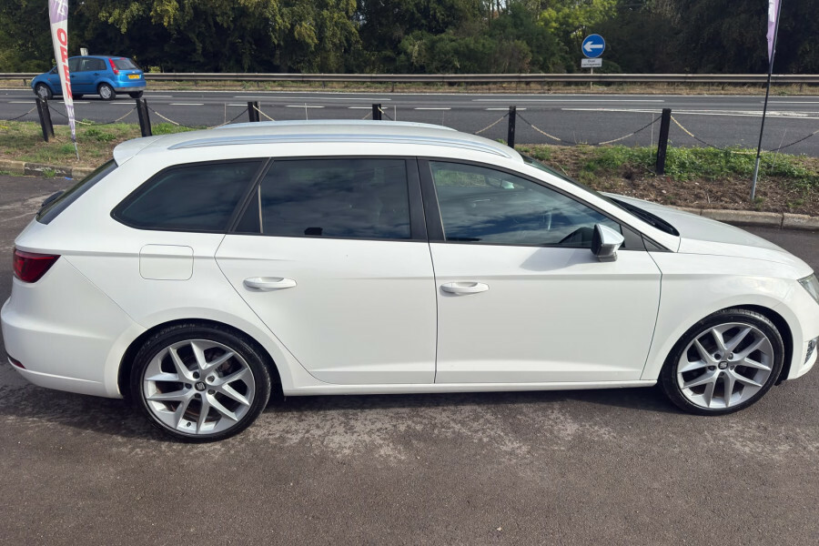Seat Leon 1.4 Tsi Se Hatchback Euro 6 Ss Red #8