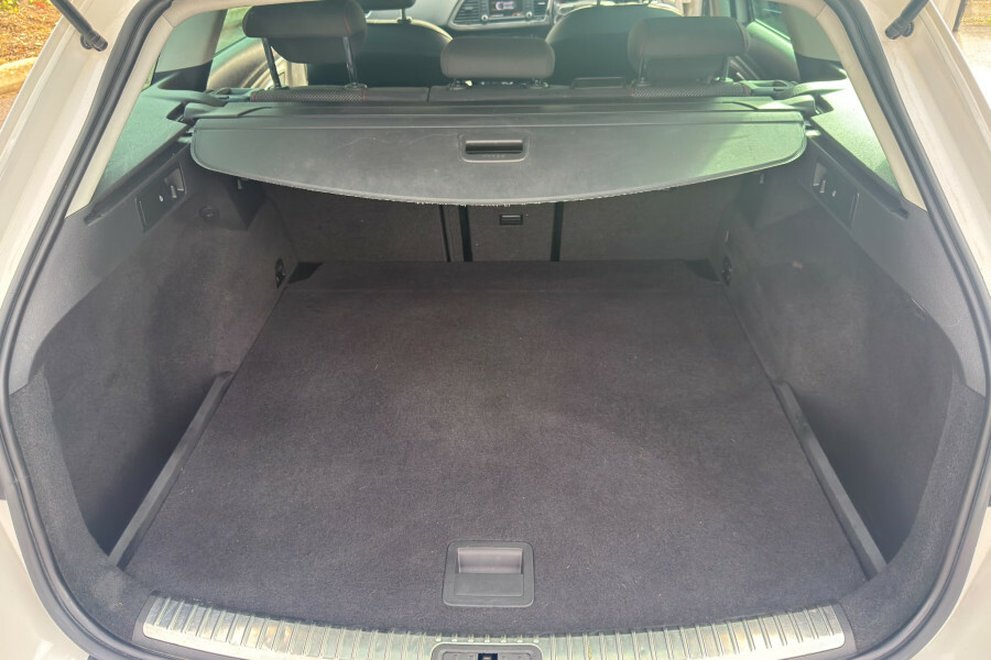 Seat Leon 1.4 Tsi Se Hatchback Euro 6 Ss Red #18