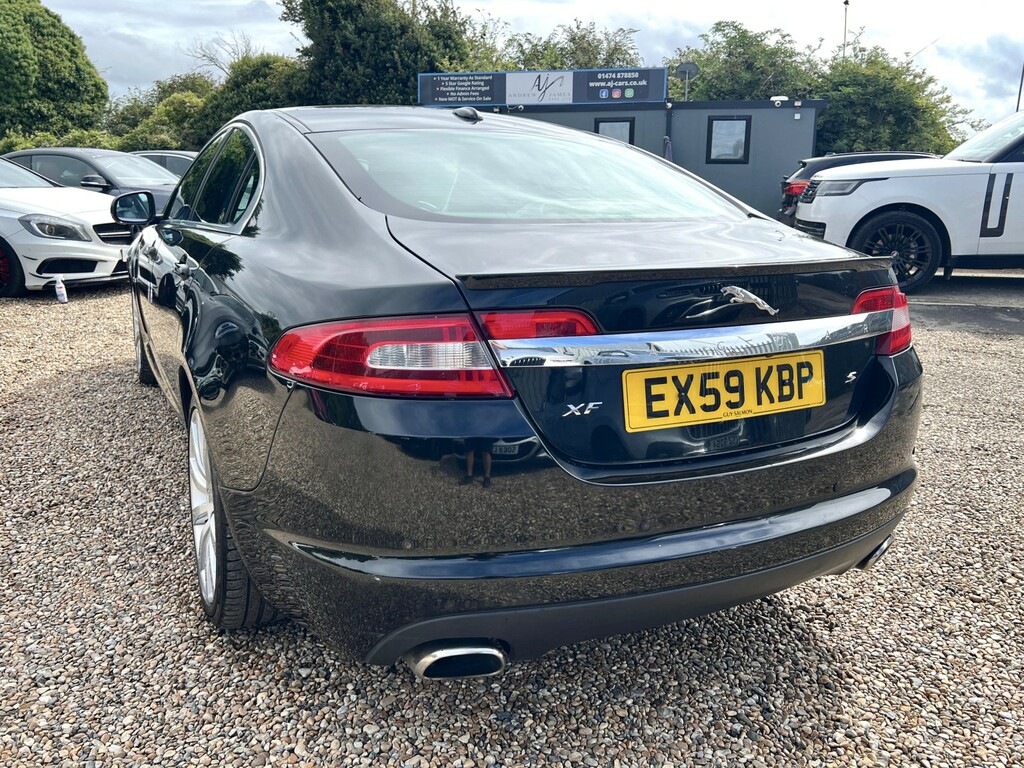 Jaguar XF 3.0D S V6 Luxury Saloon Black #5
