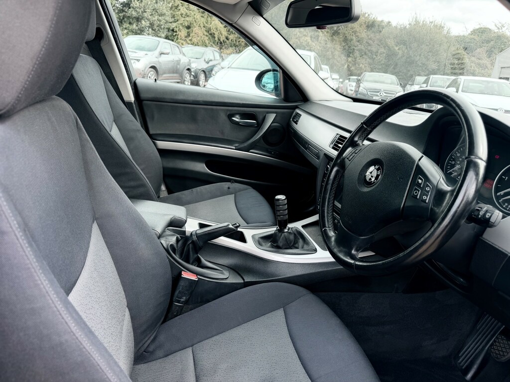 BMW 3 Series 3.0 330D White #12