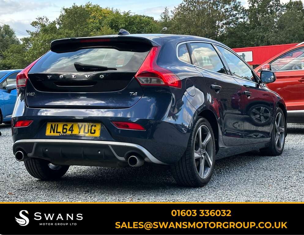 Volvo V40 1.6 T4 R-design Lux Nav Hatchback Power Blue #3