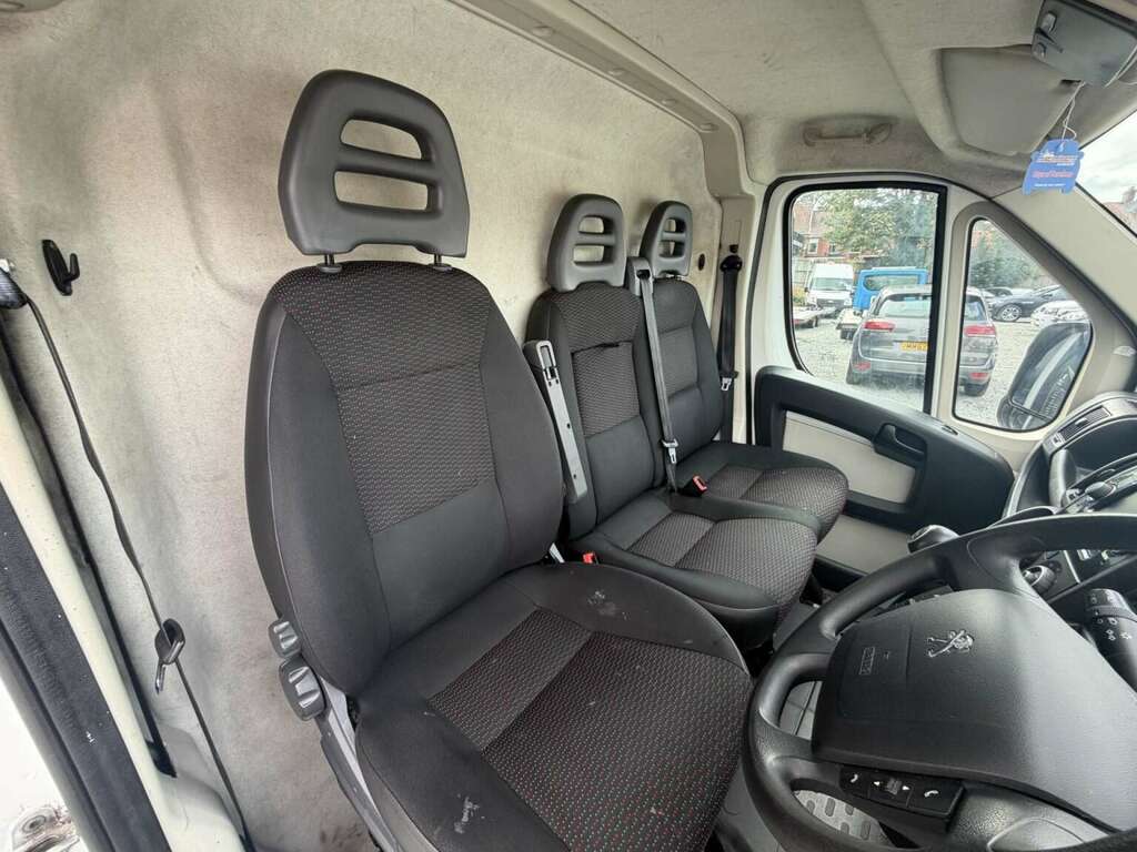 Peugeot Boxer Panel Van White #25