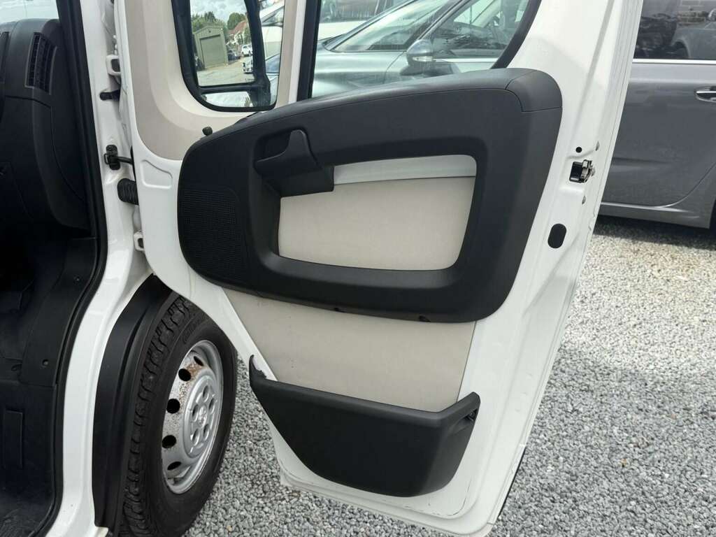 Peugeot Boxer Panel Van White #23
