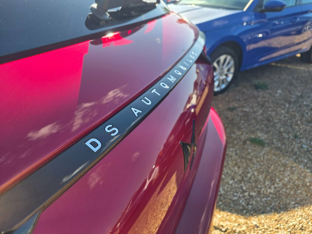 DS DS 3 1.2 Puretech Performance Line Suv Eat Red #6