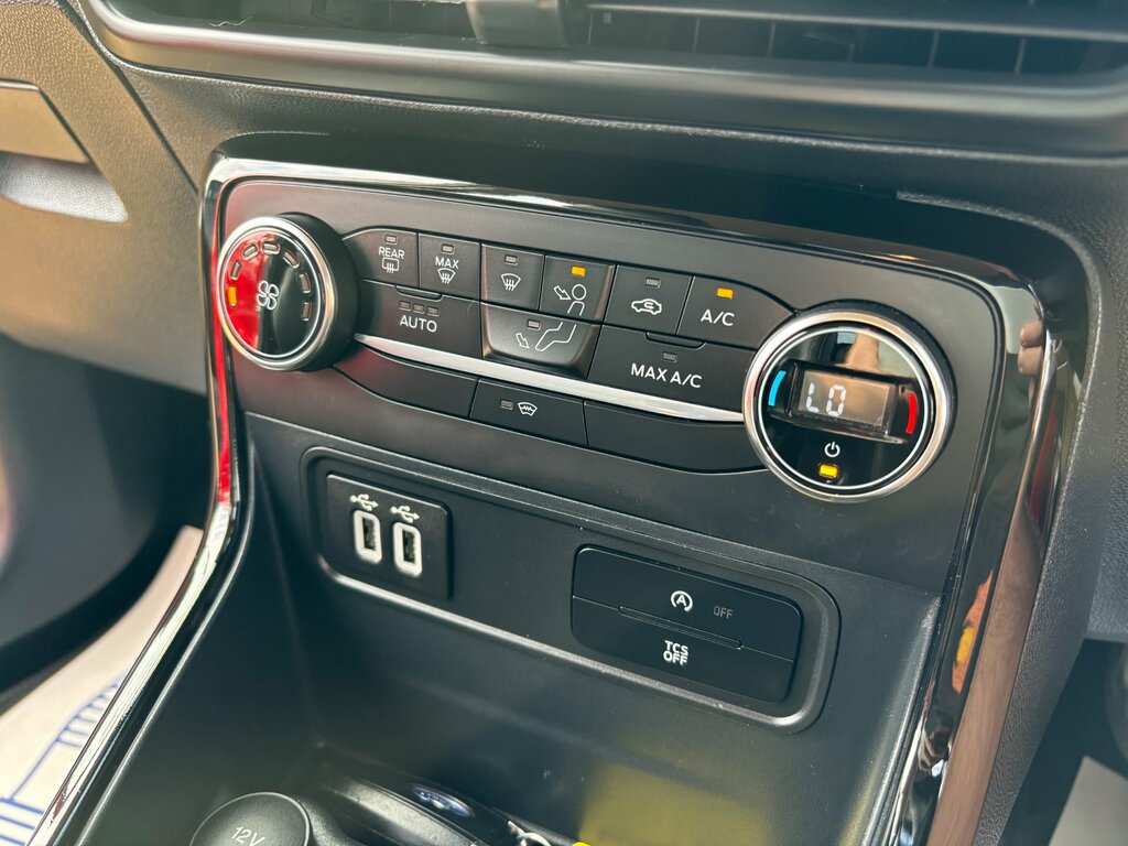Ford Ecosport Ecosport Startline Silver #13