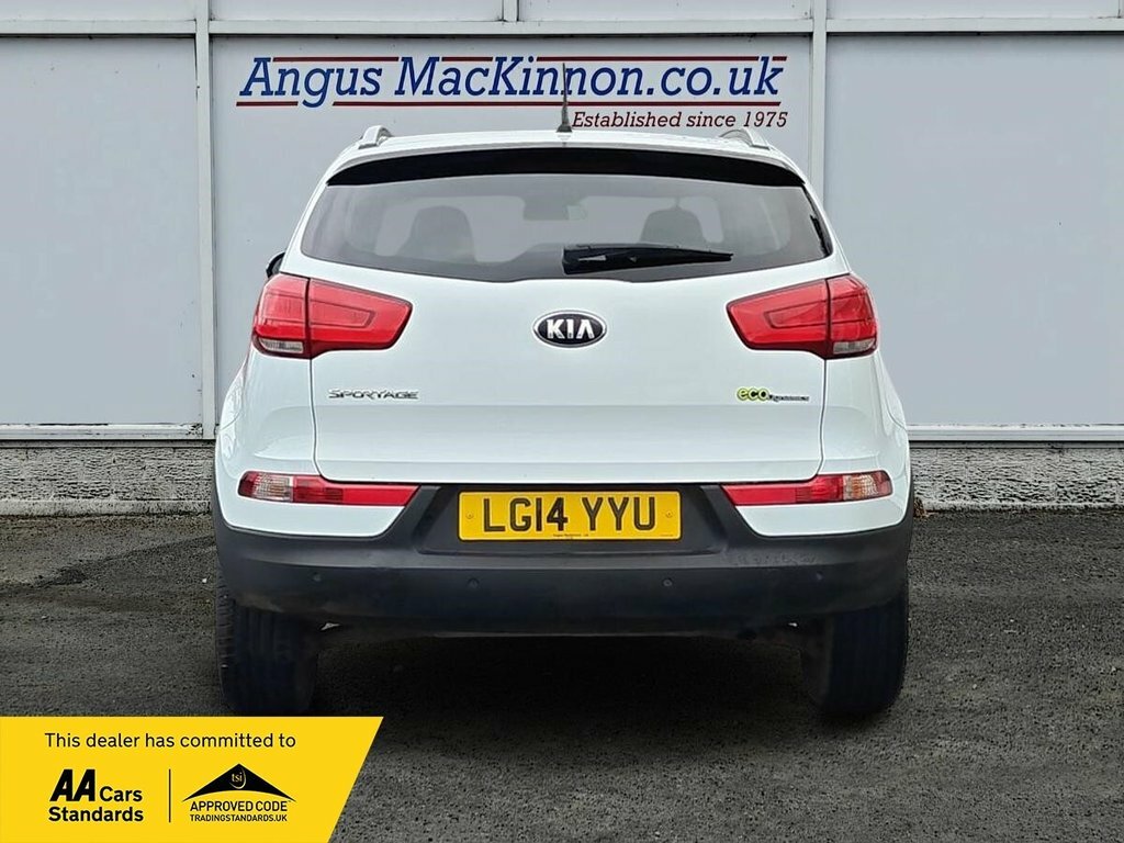 Kia Sportage Suv LG14YYU White #5