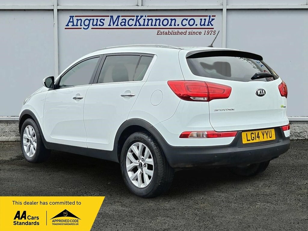 Kia Sportage Suv LG14YYU White #6