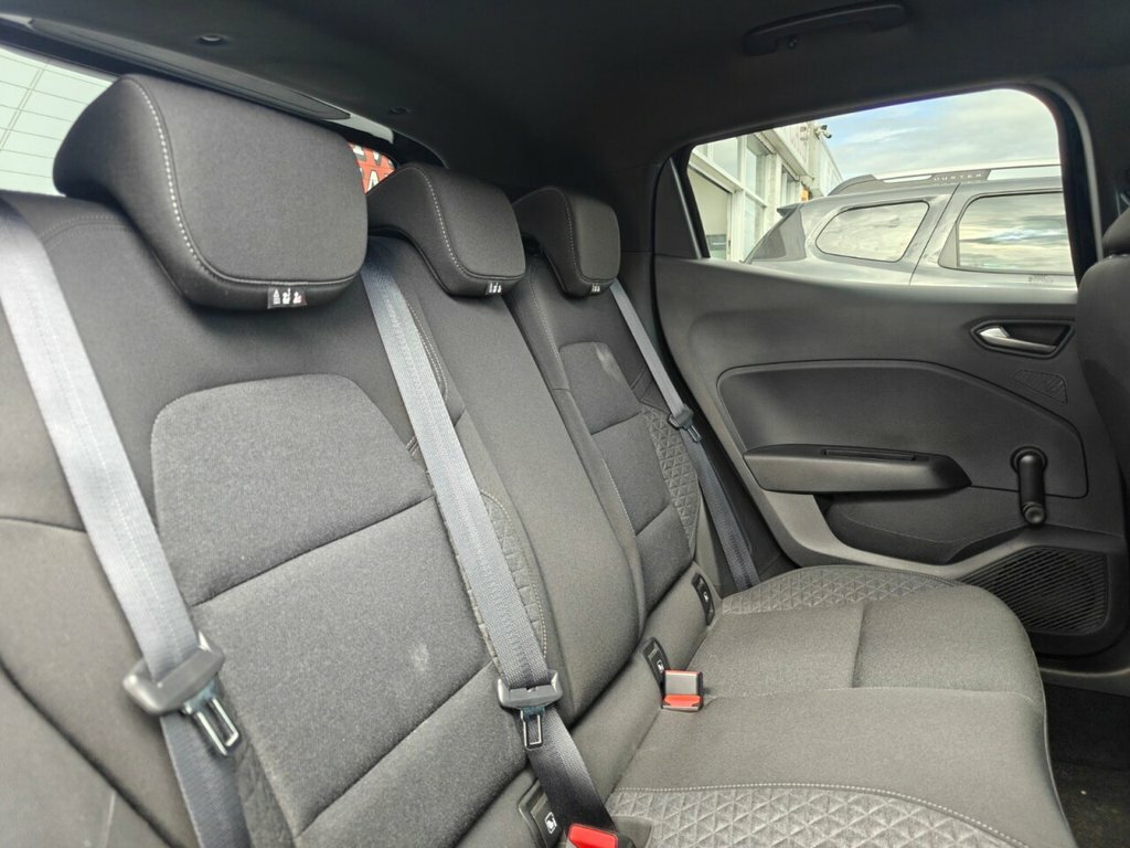 Renault Clio Iconic Tce Blue #26