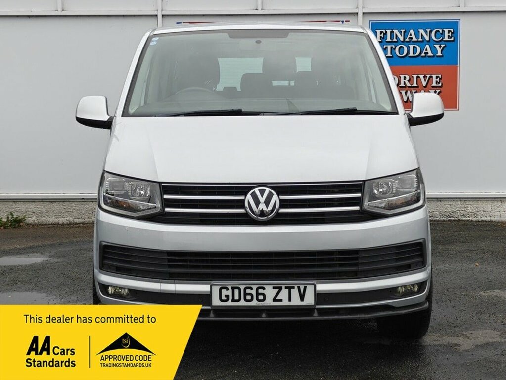 Volkswagen Transporter Shuttle 2L Se Silver #3