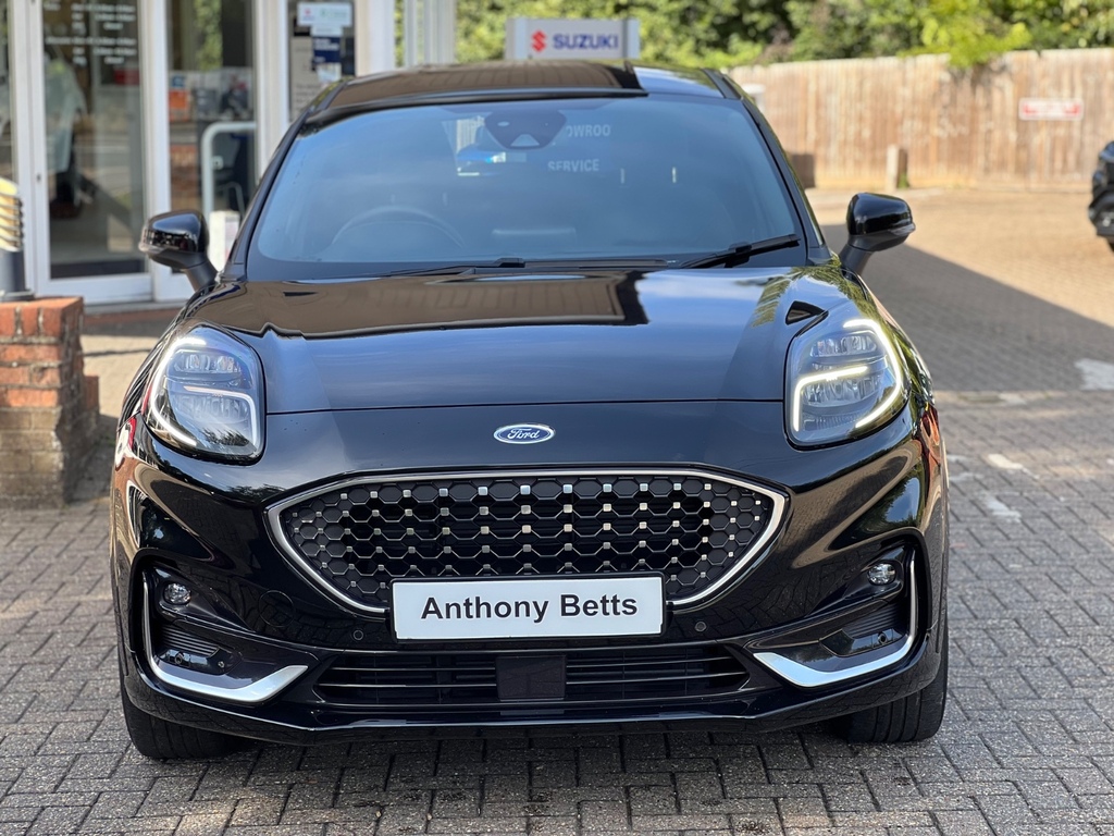 Ford Puma 1.0 Ecoboost Hybr Mhev 155 St-line Vignale Dct Black