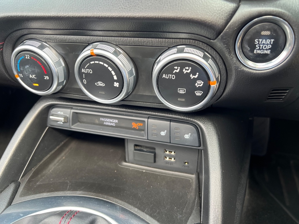 Mazda MX-5 RF 2.0 Skyactiv-g Se-l Nav Convertible Man Silver #14