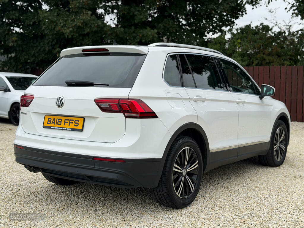Volkswagen Tiguan Se Navigation Grey #5