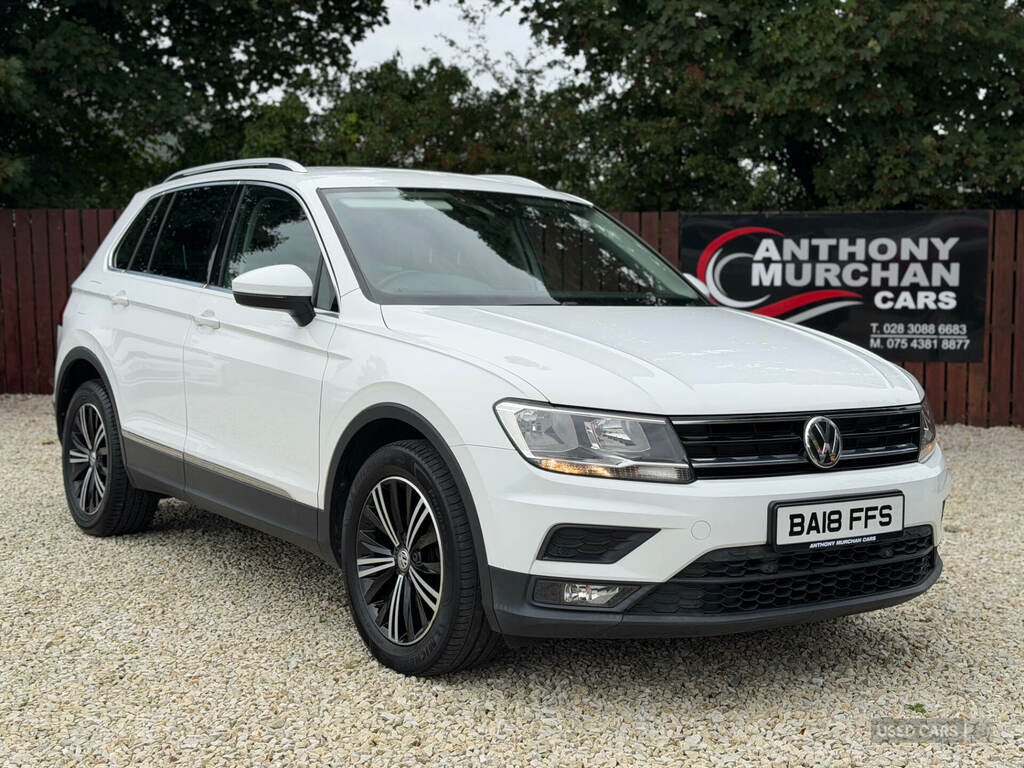 Volkswagen Tiguan Se Navigation Grey #2